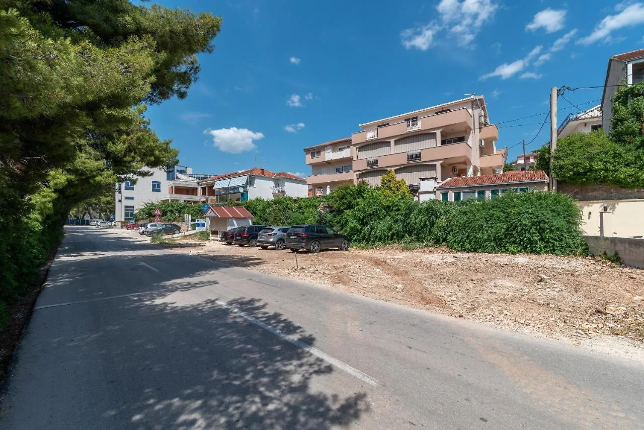 Apartments Villa Magdalena Трогир