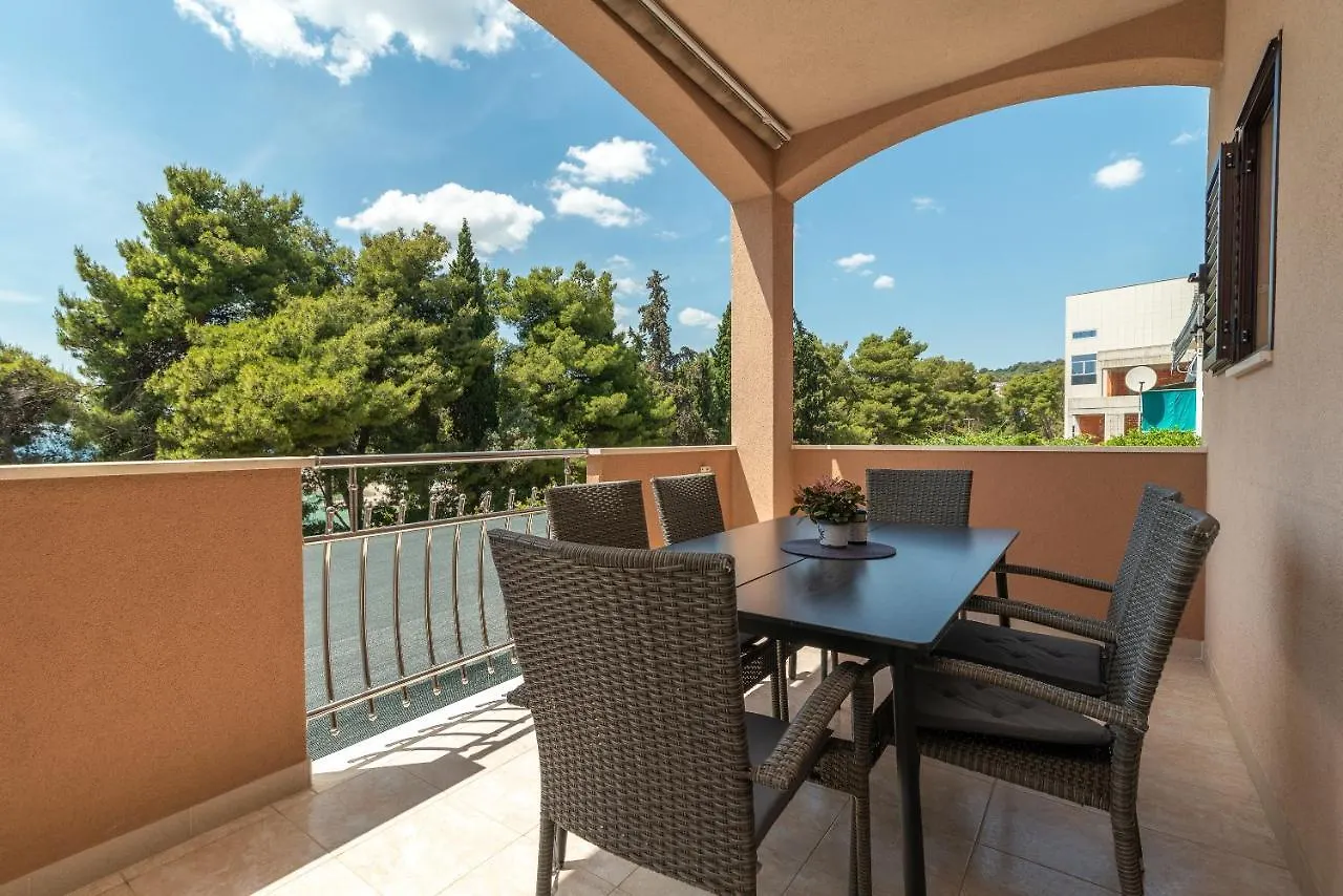 Apartments Villa Magdalena Trogir Kroatië