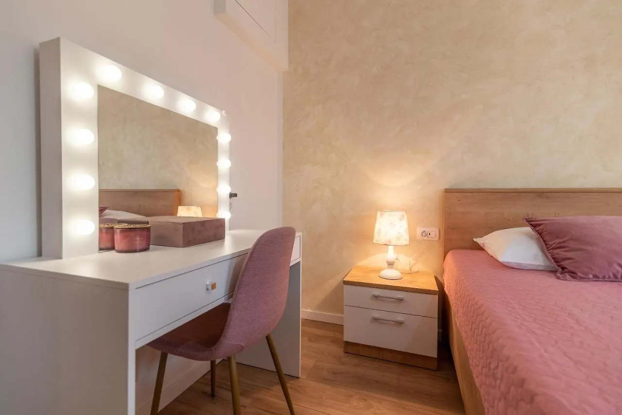 Apartments Villa Magdalena Трогир Хорватия