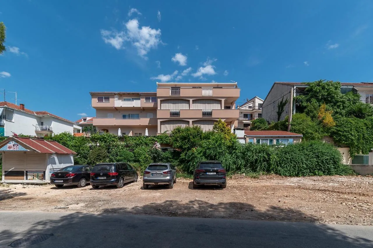 Apartments Villa Magdalena Trogir Kroatië